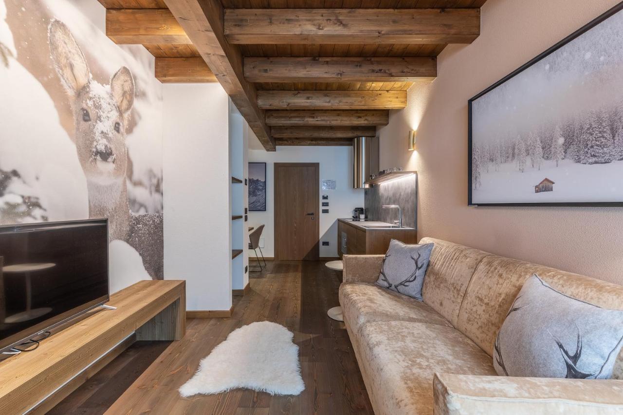 Cima Dodici B&B - Apartments セスト エクステリア 写真